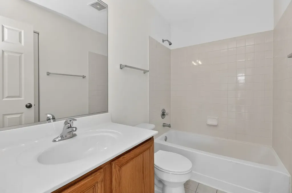 2916 Sheehan Drive Naperville IL 60564