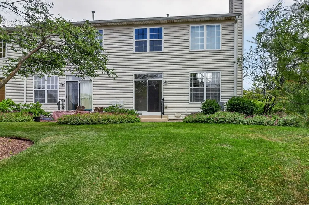 2916 Sheehan Drive Naperville IL 60564