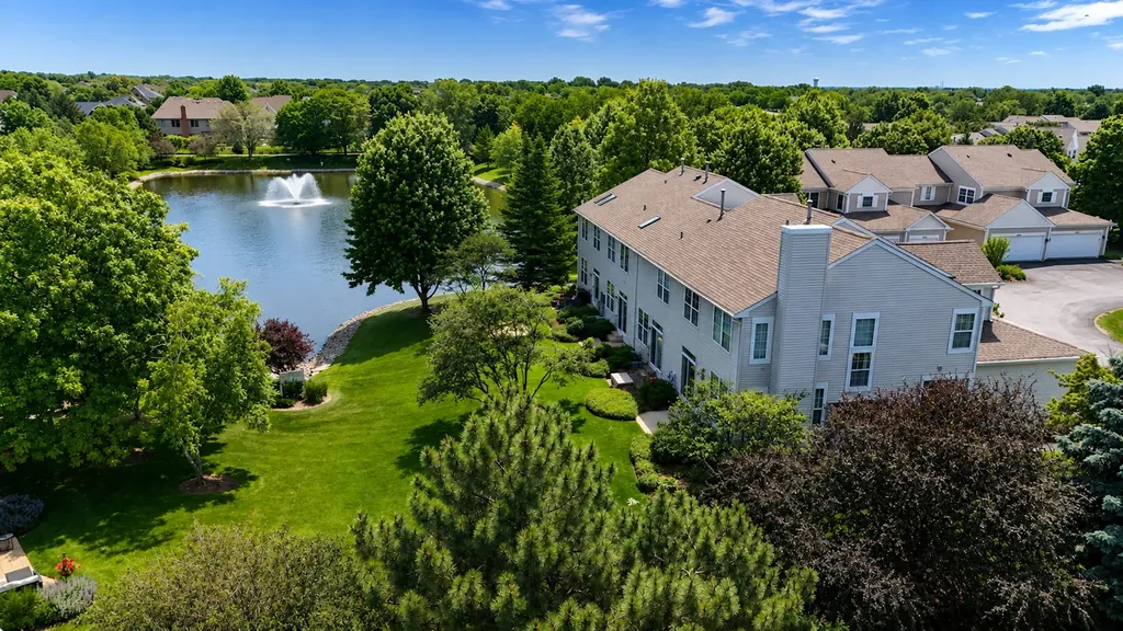 2916 Sheehan Drive Naperville IL 60564