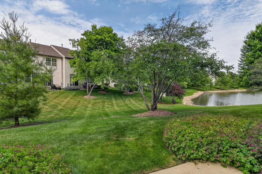 2916 Sheehan Drive Naperville IL 60564