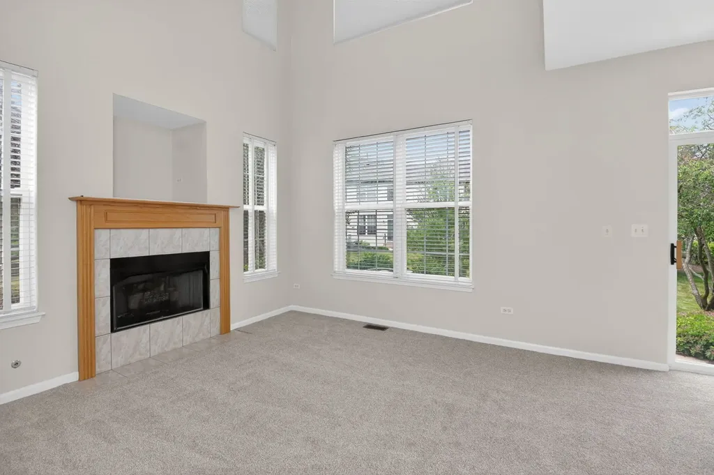 2916 Sheehan Drive Naperville IL 60564