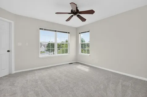 2916 Sheehan Drive Naperville IL 60564