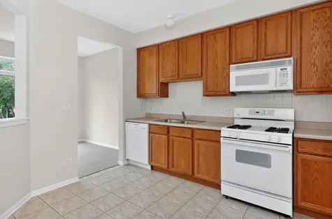 2916 Sheehan Drive Naperville IL 60564