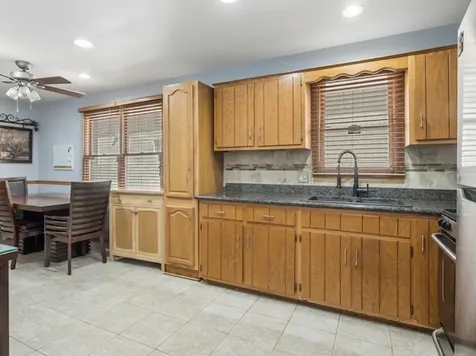 5326 South Nagle Avenue Chicago IL 60638