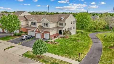 1131 Falcon Ridge Drive Elgin IL 60124
