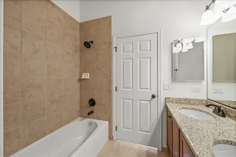 1131 Falcon Ridge Drive Elgin IL 60124