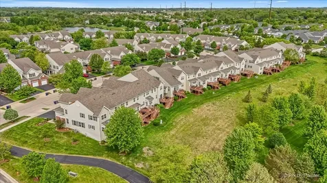 1131 Falcon Ridge Drive Elgin IL 60124