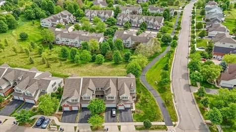 1131 Falcon Ridge Drive Elgin IL 60124