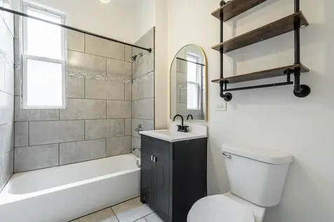 852 North Christiana Avenue Chicago IL 60651