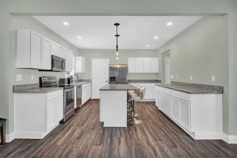 613 2ND Avenue Ottawa IL 61350