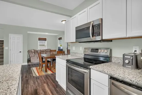 613 2ND Avenue Ottawa IL 61350