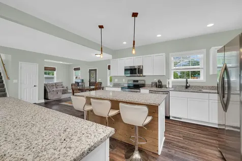 613 2ND Avenue Ottawa IL 61350