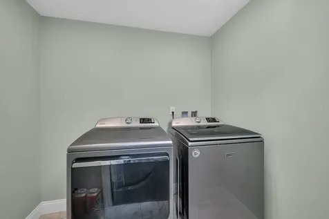 613 2ND Avenue Ottawa IL 61350