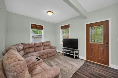 613 2ND Avenue Ottawa IL 61350