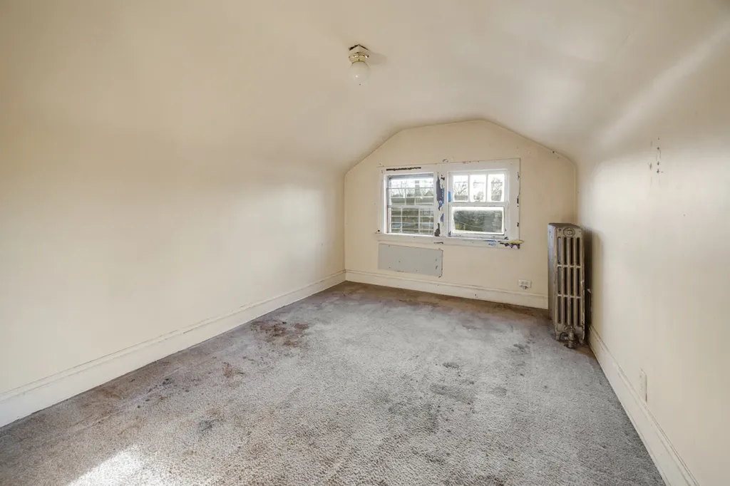 1748 North New England Avenue Chicago IL 60707