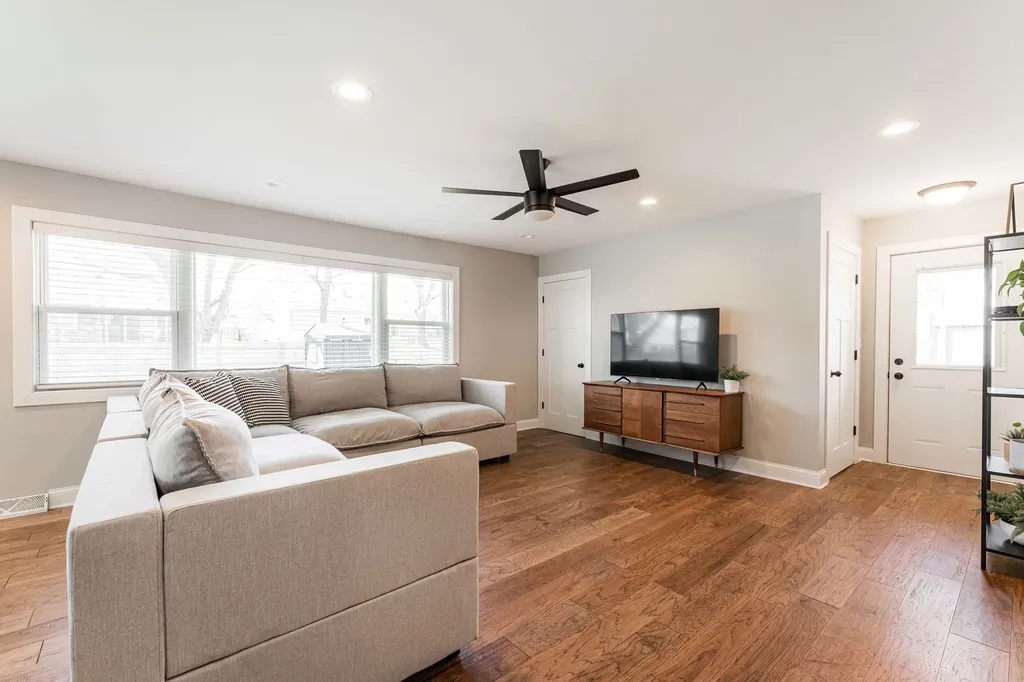 15050 Holiday Court Orland Park IL 60462