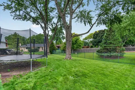 8632 Clifford Drive Darien IL 60561