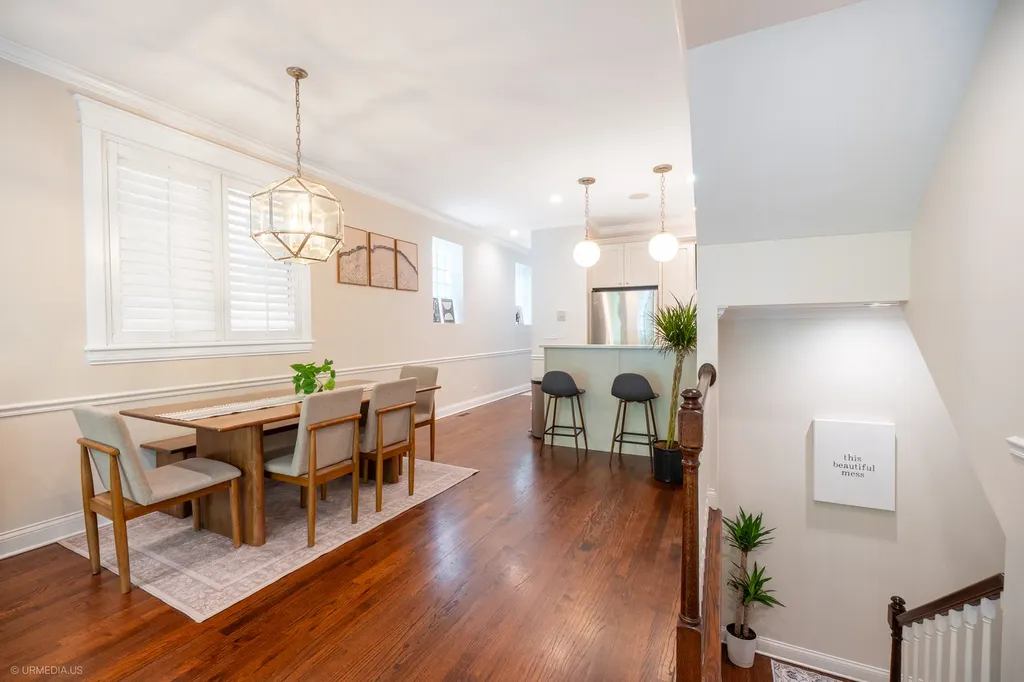 1541 West Montana Street Chicago IL 60614