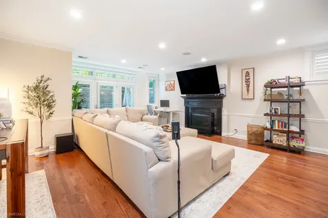 1541 West Montana Street Chicago IL 60614