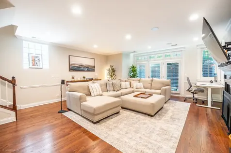 1541 West Montana Street Chicago IL 60614