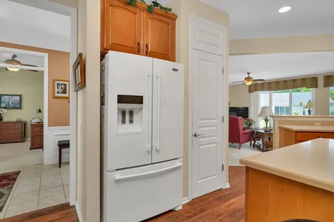 322 Capital Drive Shorewood IL 60404