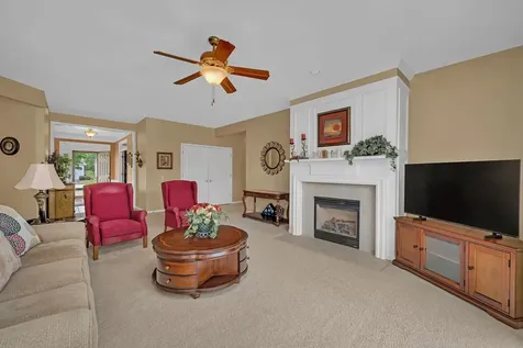 322 Capital Drive Shorewood IL 60404