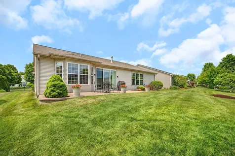 322 Capital Drive Shorewood IL 60404