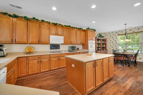 322 Capital Drive Shorewood IL 60404