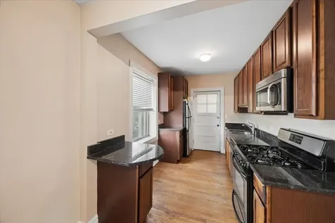 838 South Scoville Avenue Oak Park IL 60304
