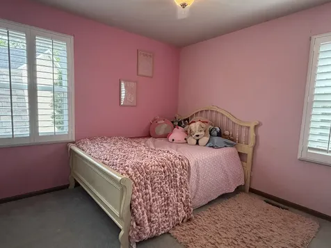 1683 Castaway Court Hoffman Estates IL 60010