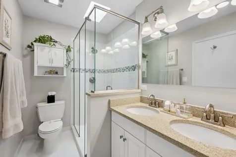 1843 North Hudson Avenue Chicago IL 60614