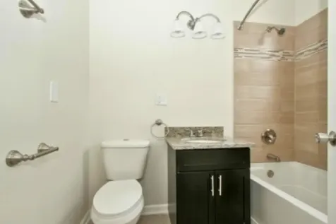 6359 South Rhodes Avenue Chicago IL 60637