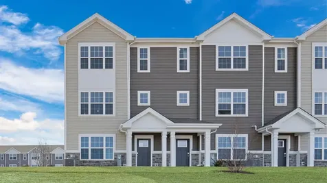 2708 Arrowhead Drive Pingree Grove IL 60140