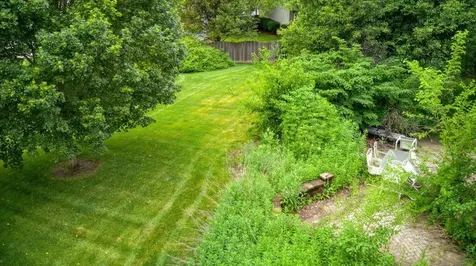445 Greenview Lane Oswego IL 60543
