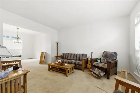445 Greenview Lane Oswego IL 60543