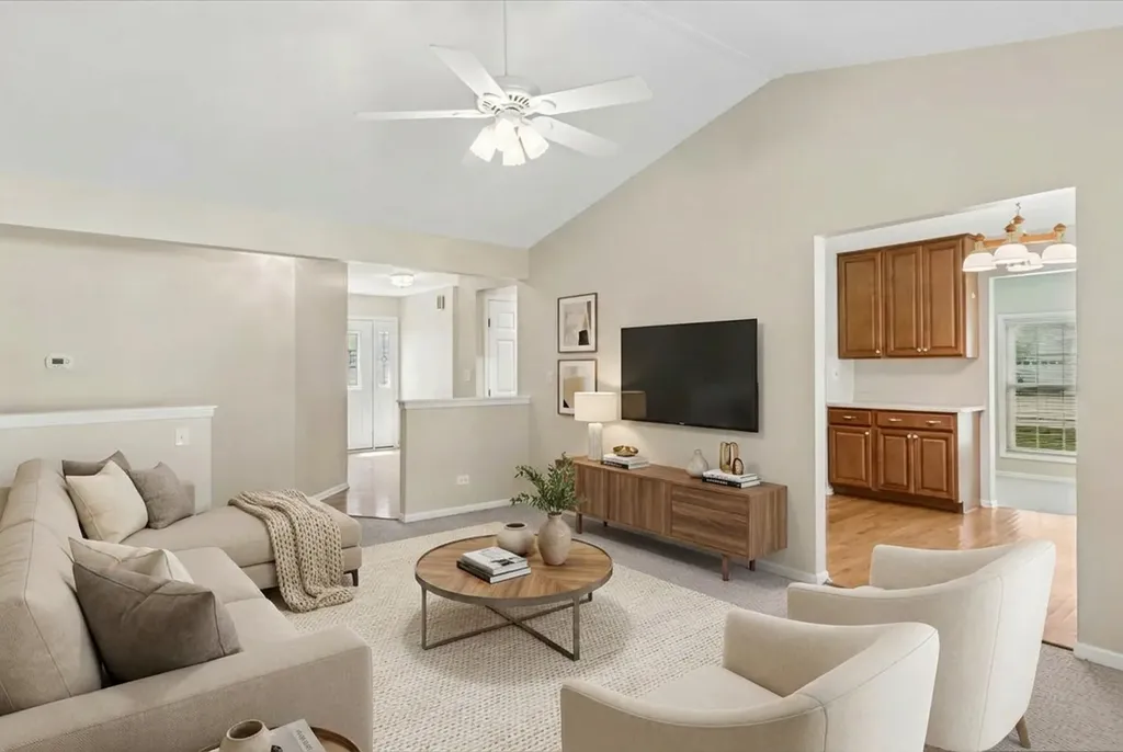 217 Meadowview Lane Aurora IL 60502