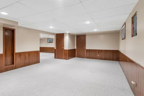 217 Meadowview Lane Aurora IL 60502