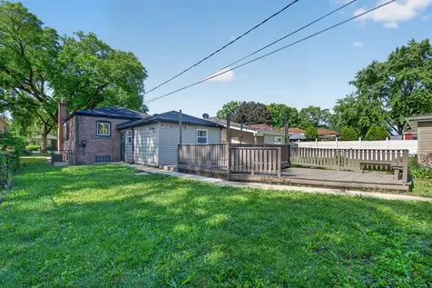 114 West 126th Place Chicago IL 60628