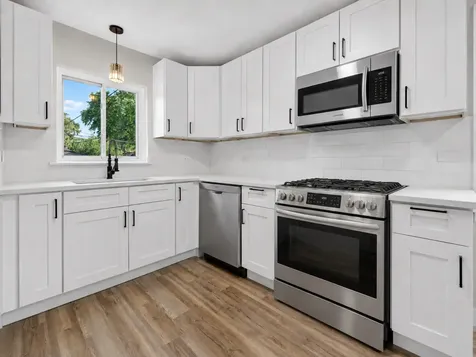 114 West 126th Place Chicago IL 60628