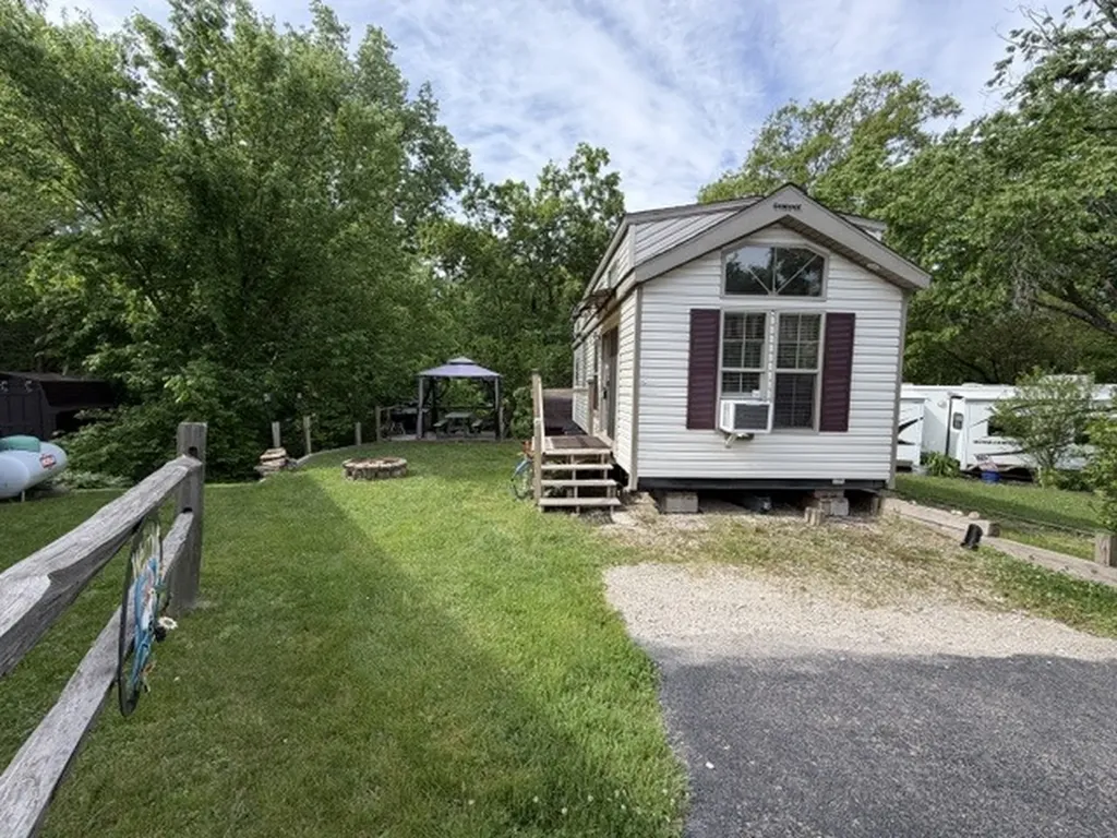 2795 East 28th Lot 111 Road Seneca IL 61360