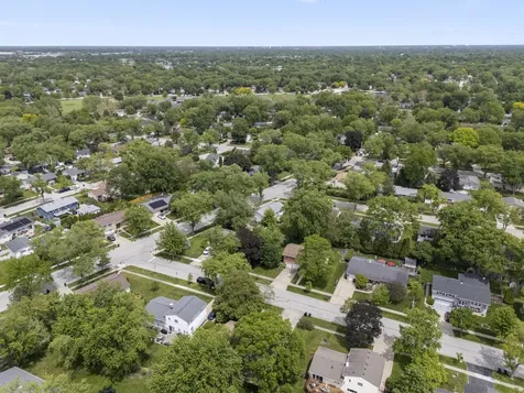 251 North Boynton Drive Palatine IL 60074