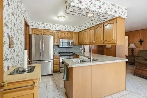 3459 Huntington Terrace Crete IL 60417