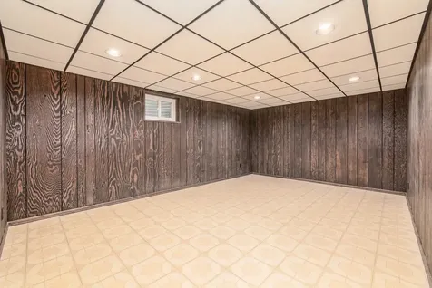 16W731 89TH Place Willowbrook IL 60527