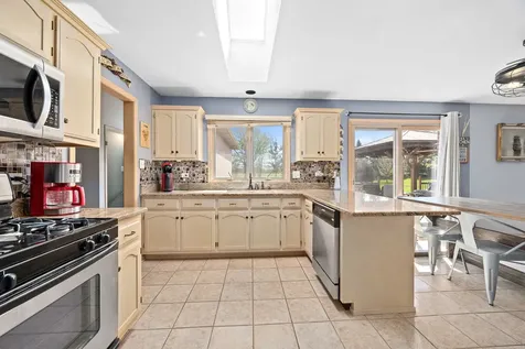 13201 Meadow Hill Lane Lemont IL 60439
