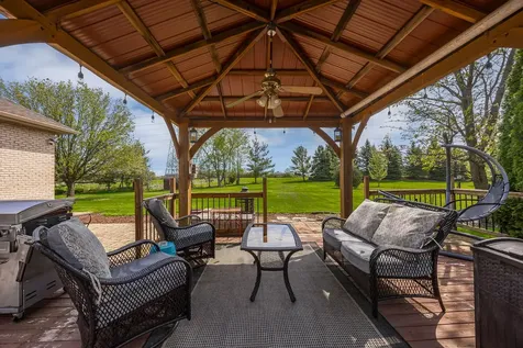 13201 Meadow Hill Lane Lemont IL 60439