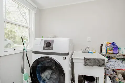 29W625 Hawthorne Lane West Chicago IL 60185