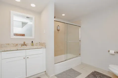 29W625 Hawthorne Lane West Chicago IL 60185