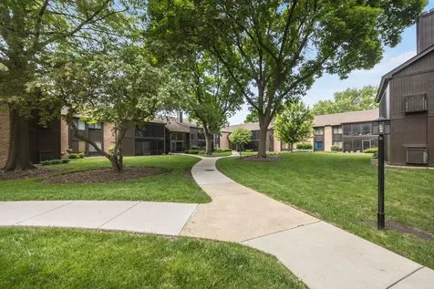 740 Saint Andrews Lane Crystal Lake IL 60014