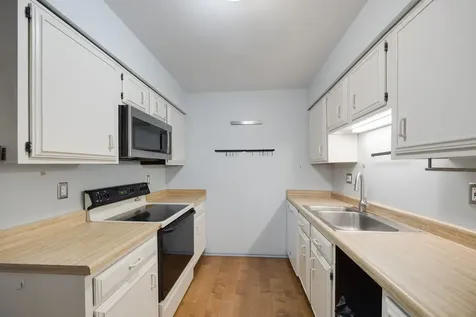740 Saint Andrews Lane Crystal Lake IL 60014