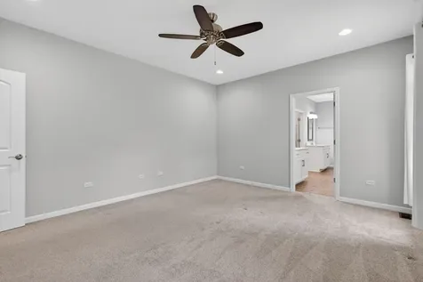 1057 Westwood Drive Morris IL 60450